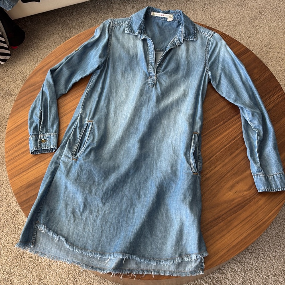 Chelsea and violet above knee Jean dress